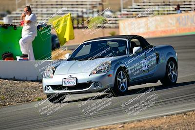 media/Oct-18-2025-Extreme Speed (Sat) [[d6d7e1fef1]]/Group 5/Session 1 (Turn 4)/